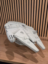 Figurine Faucon Millenium - Star Wars Star Wars imprimée en 3D (vue 2) — Le Repaire du Phénix